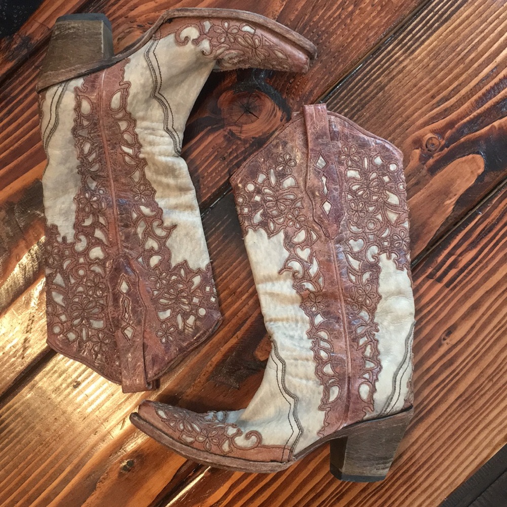 Corral Cowgirl Boots